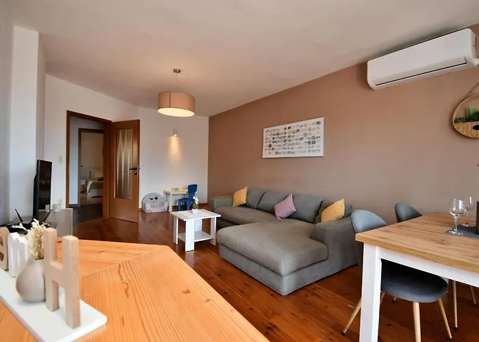 Honey Bee Apartman