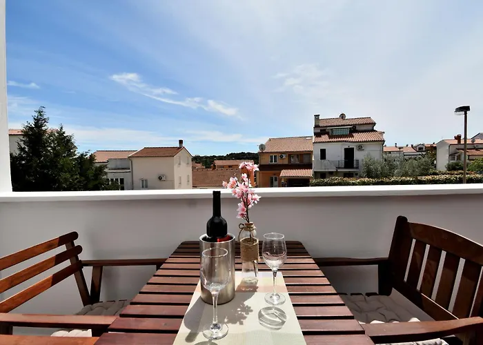 Διαμέρισμα Honey Bee *