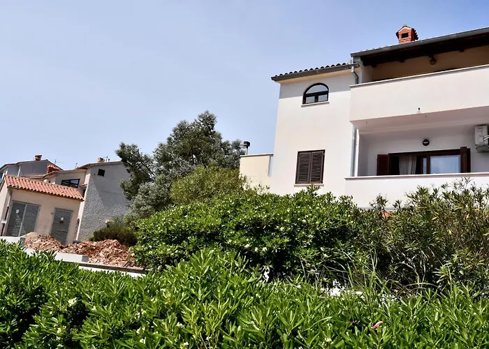 Διαμέρισμα Honey Bee