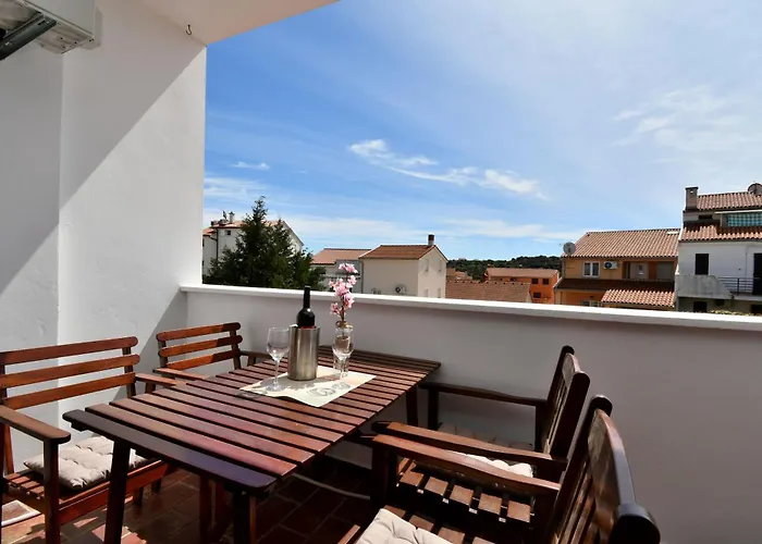 Honey Bee Lejlighed Pula